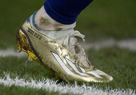 messi world cup cleats gold